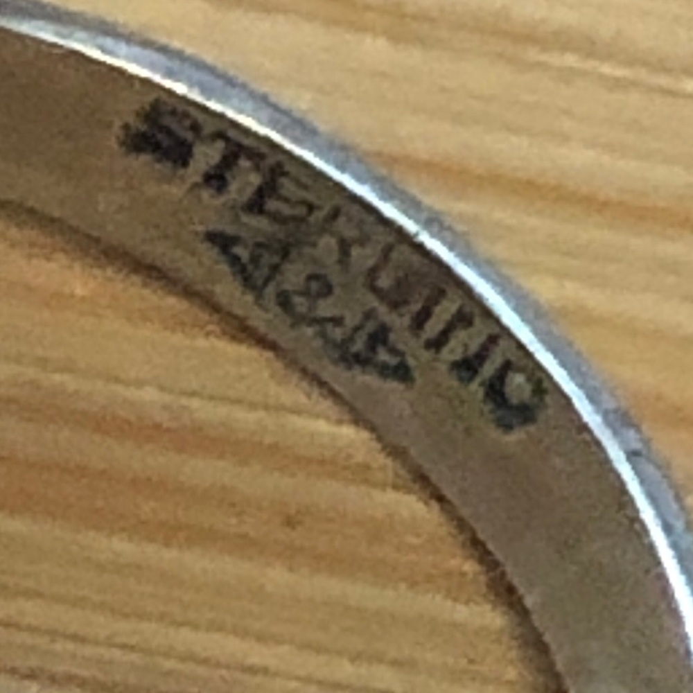 $42 Designer Estate Ring Size 6 Sterling Silver Designer Mark STERLING - Picture 2 of 7